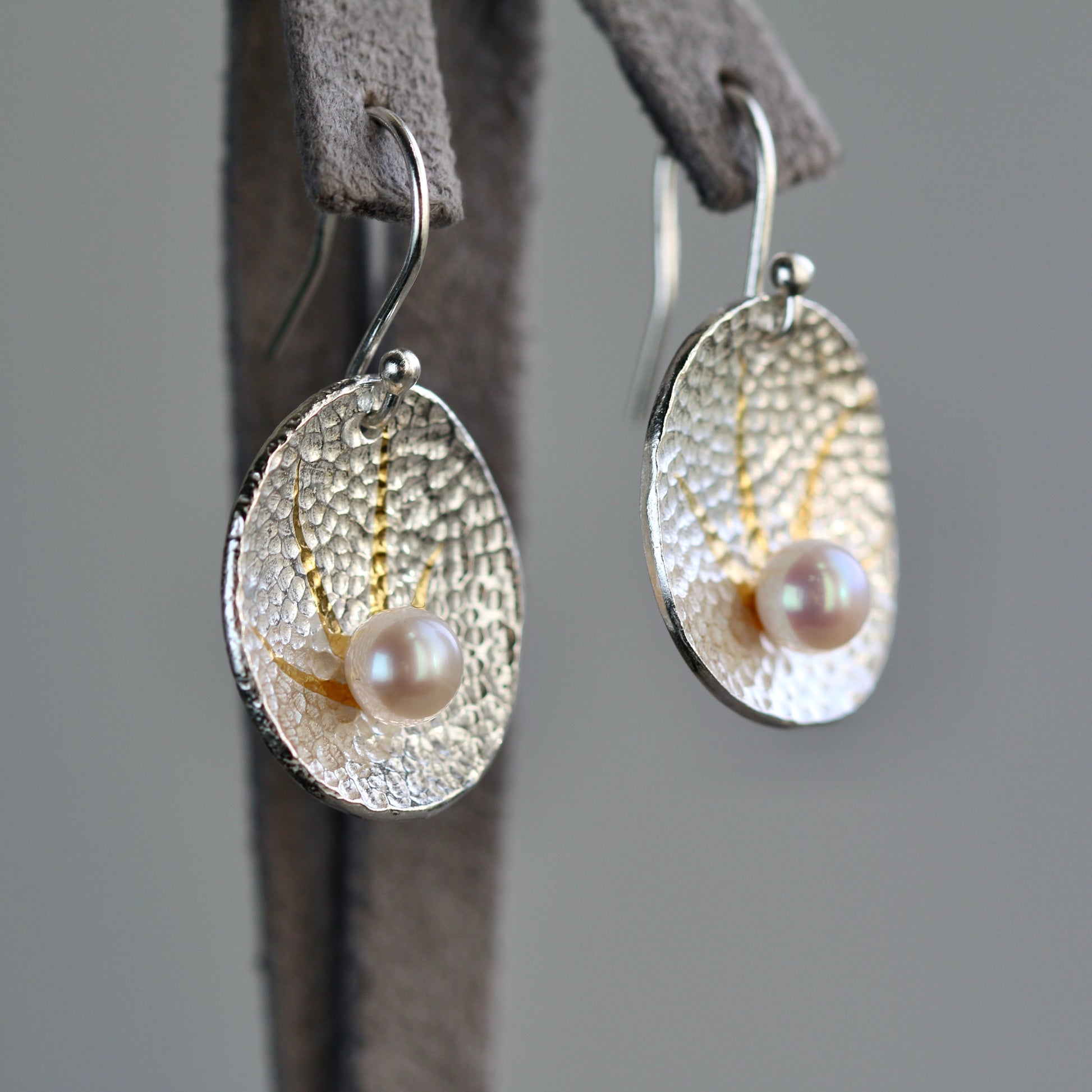 White Pearl Keum Boo Drop Earrings image 4
