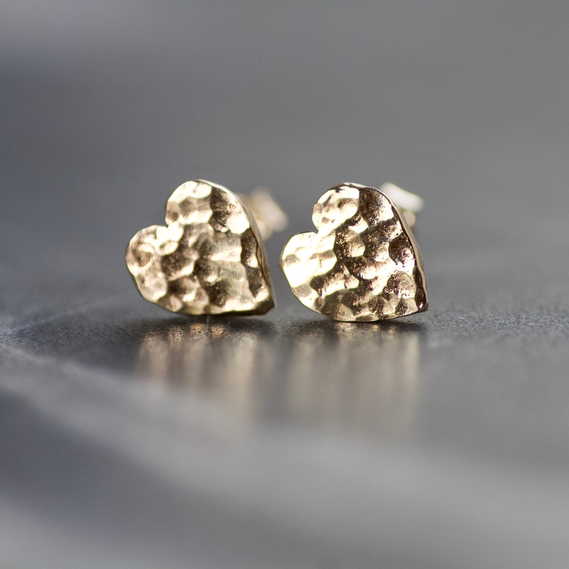 Solid 9ct Gold Hammered Heart Stud Earrings image 6