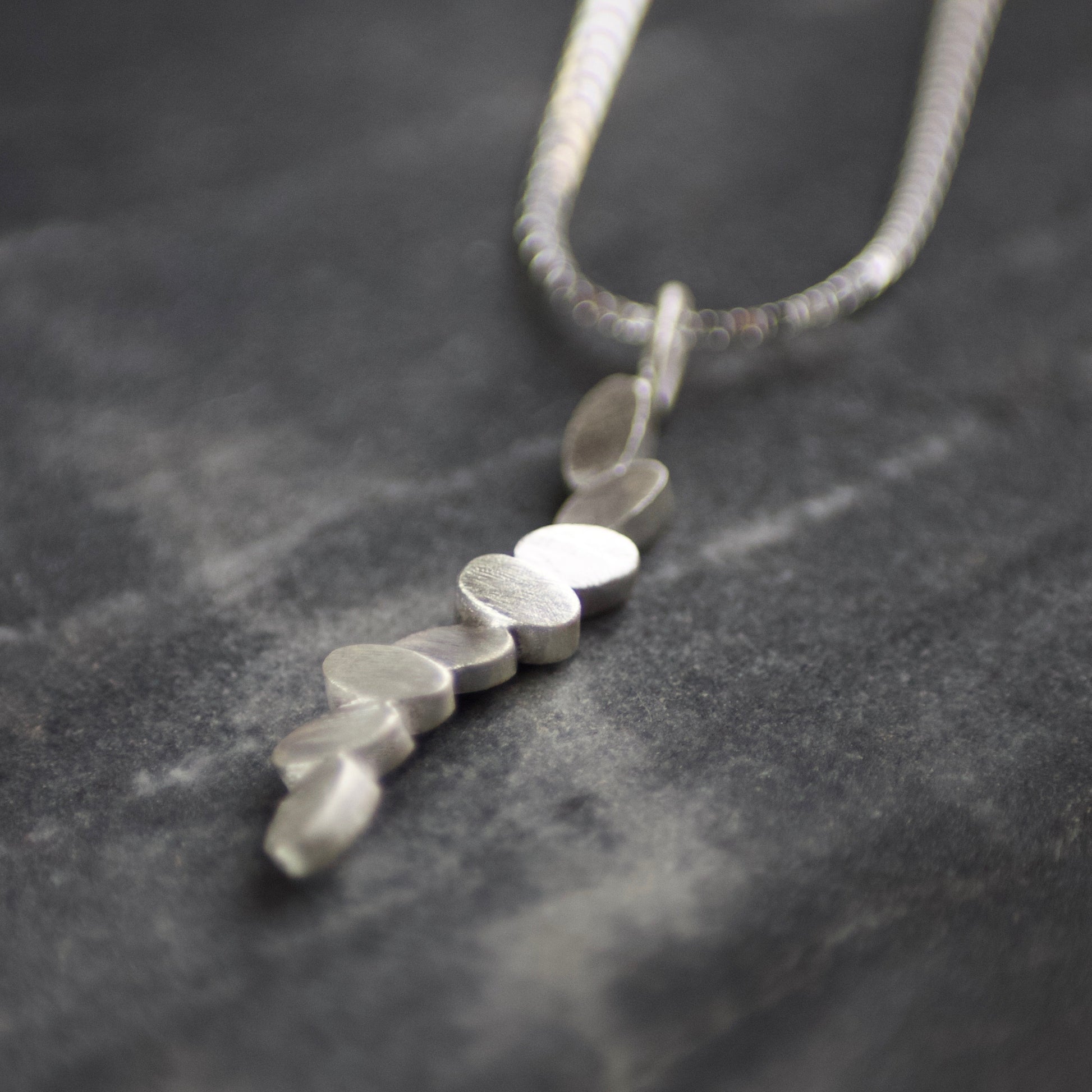 Silver Laurel Necklace & Earrings Gift Set image 7