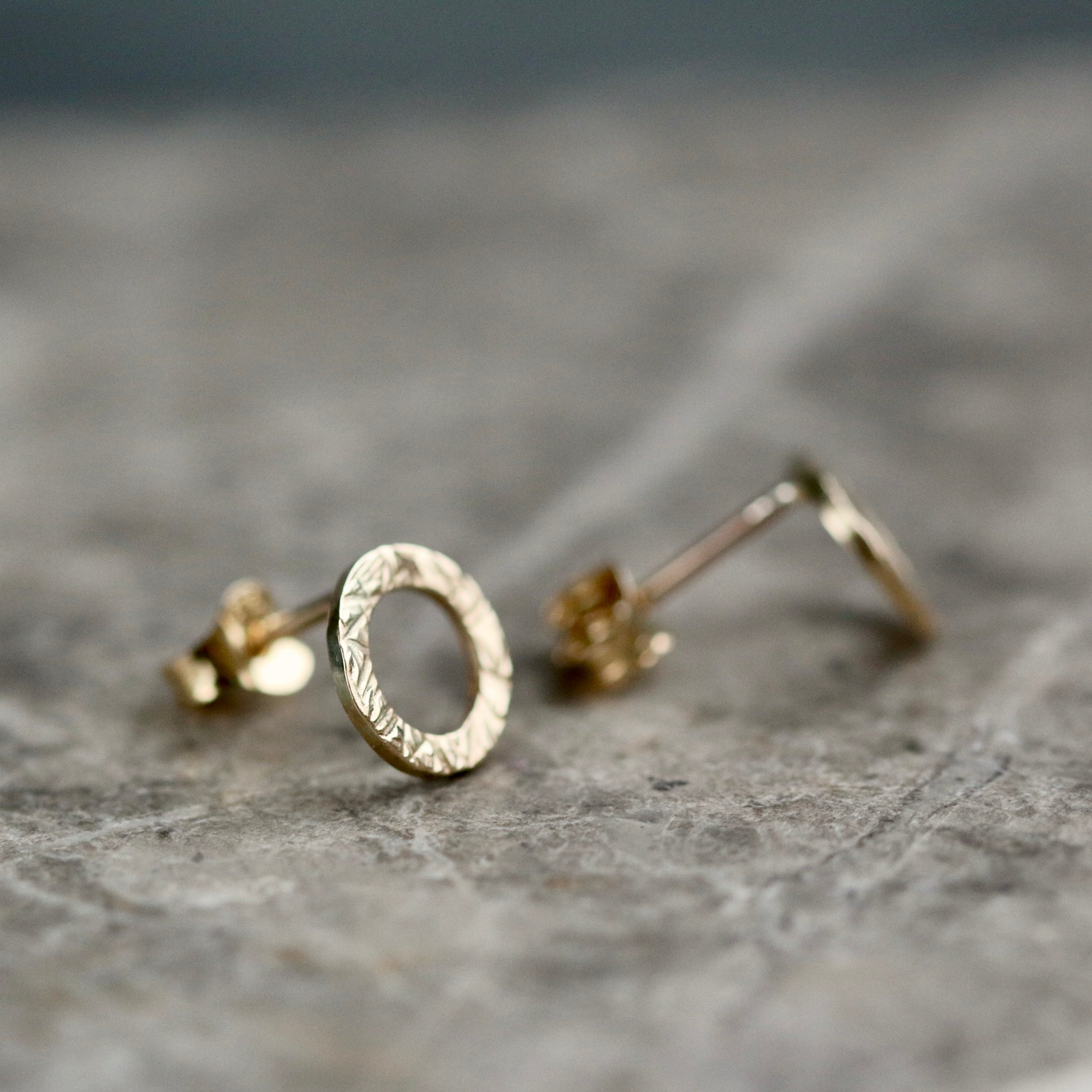 Solid Mini Linear Textured 9ct Yellow Gold Halo Studs image 5