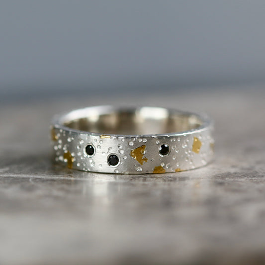 Black Diamond Confetti Keum Boo Textured 5mm Ring image 0