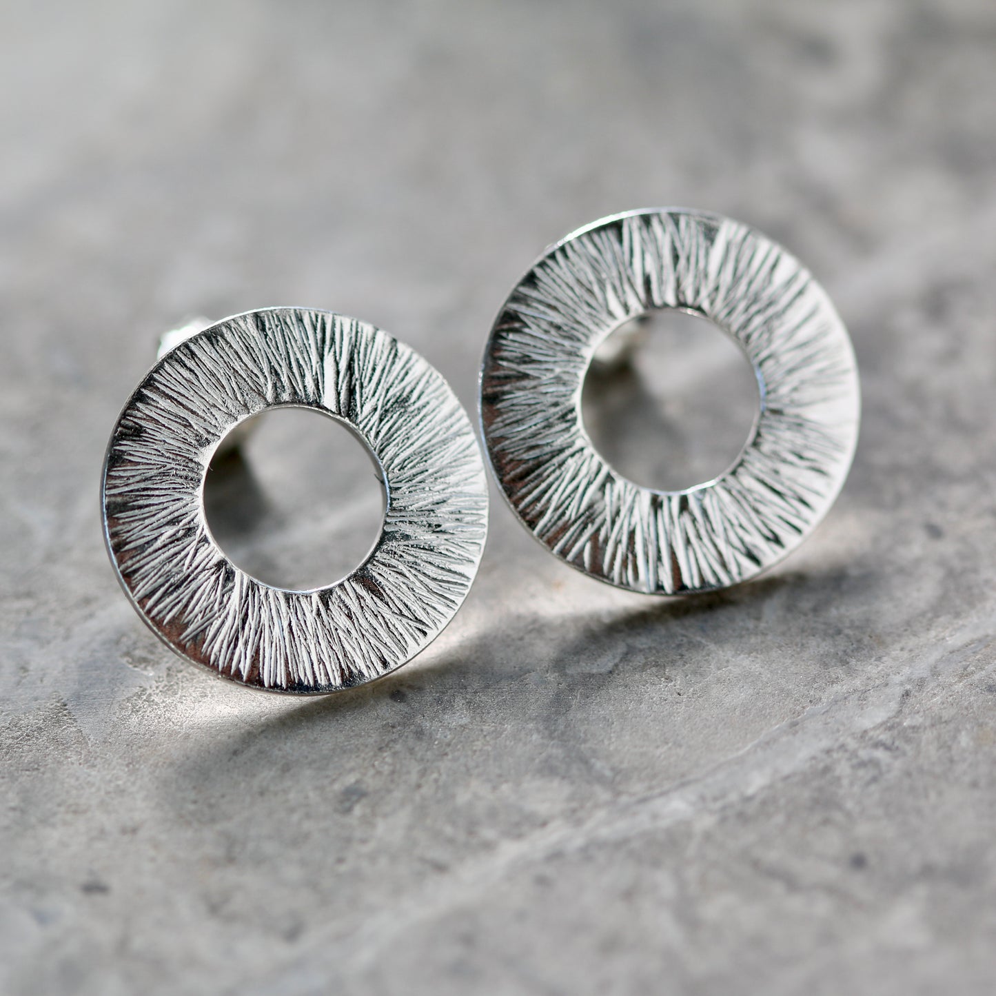 Radiate Washer Studs image 3