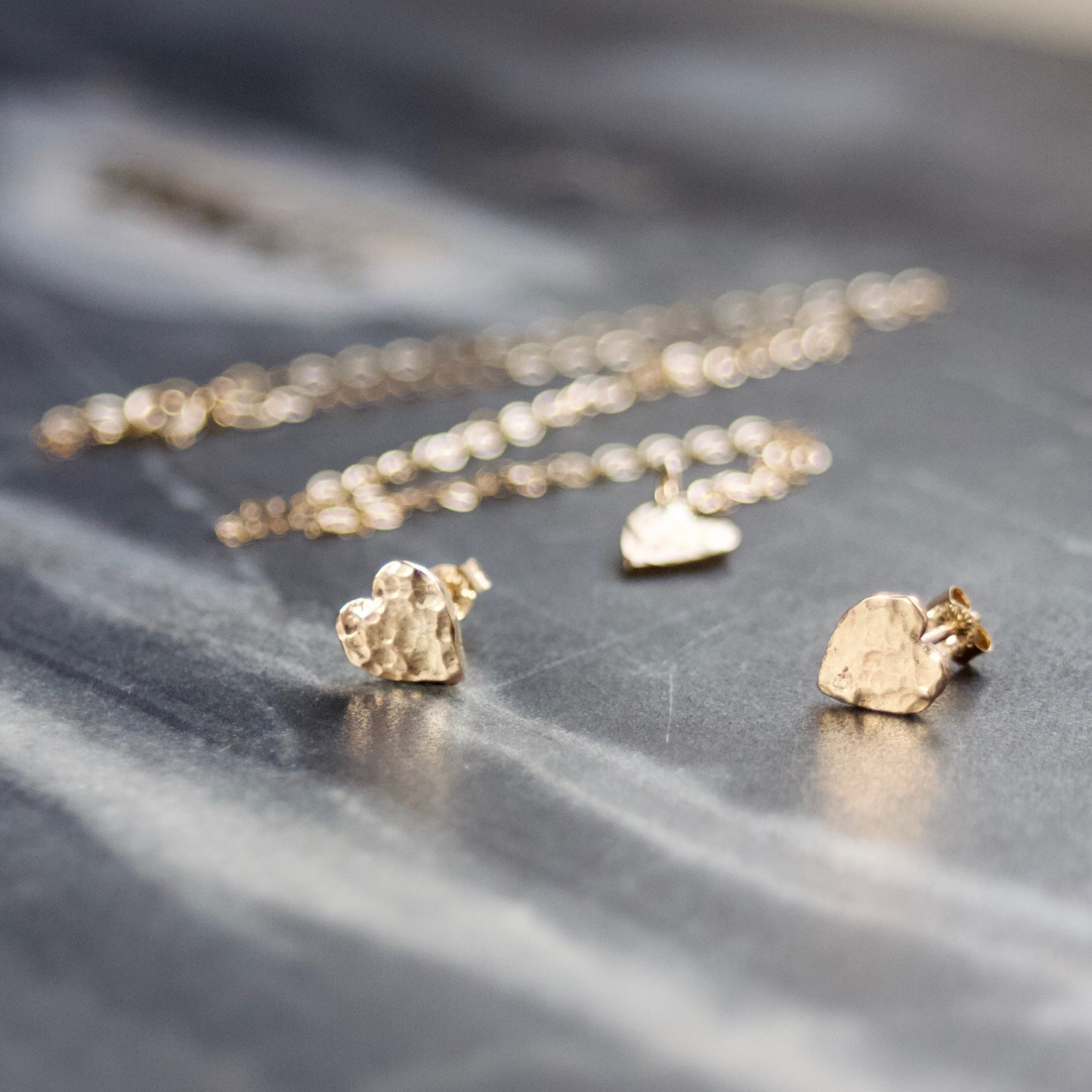 Solid 9ct Gold Hammered Heart Stud Earrings image 3