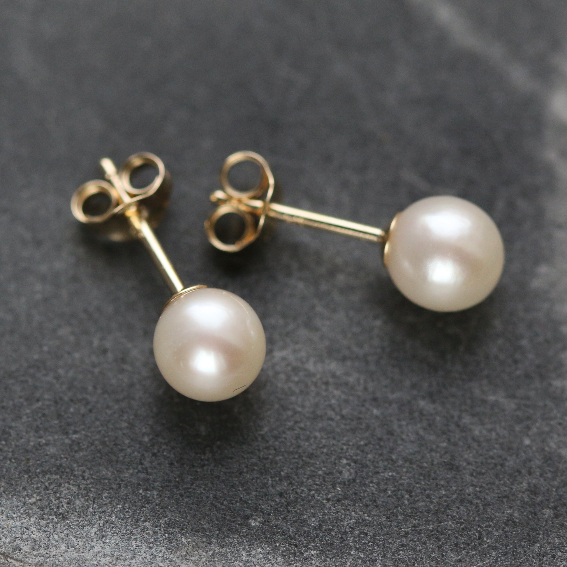 9ct Gold & Pearl Set image 6