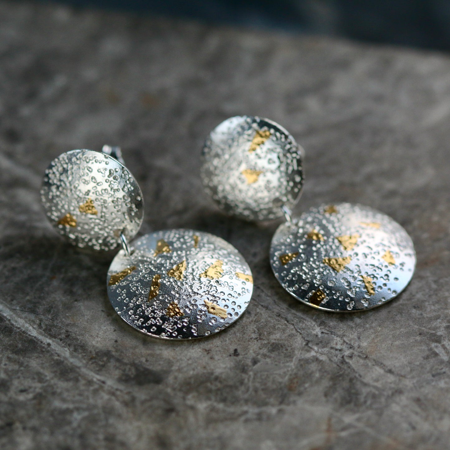 Keum Boo Double Circle Confetti Drop Earrings image 0