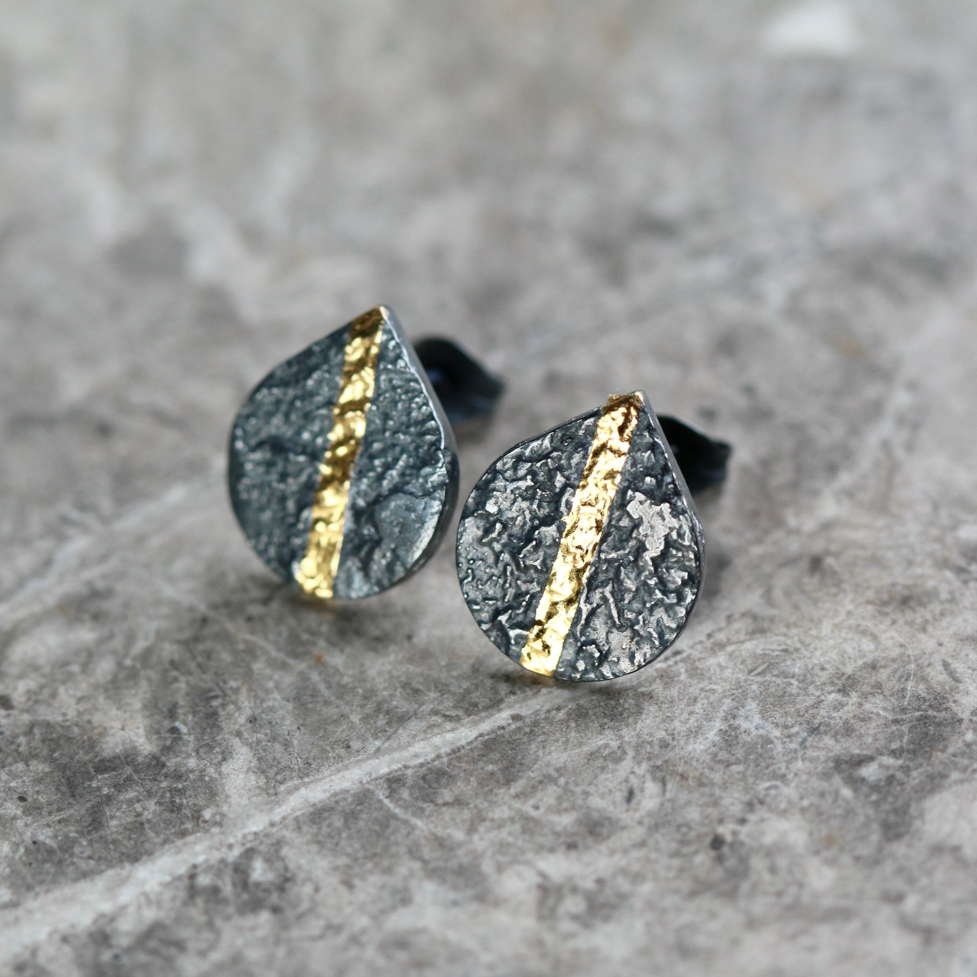 Keum Boo Oxidised Silver LC Teardrop Studs image 4
