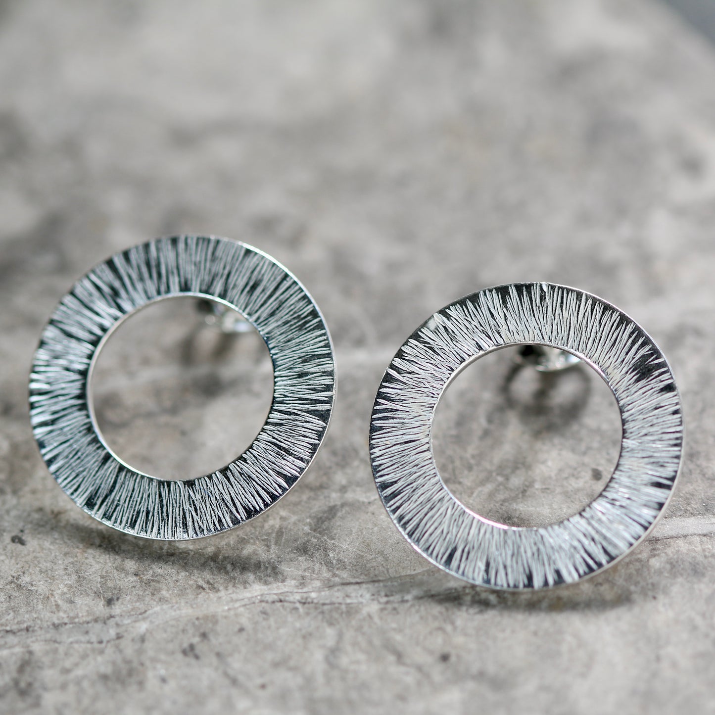 Radiate Washer Studs image 5