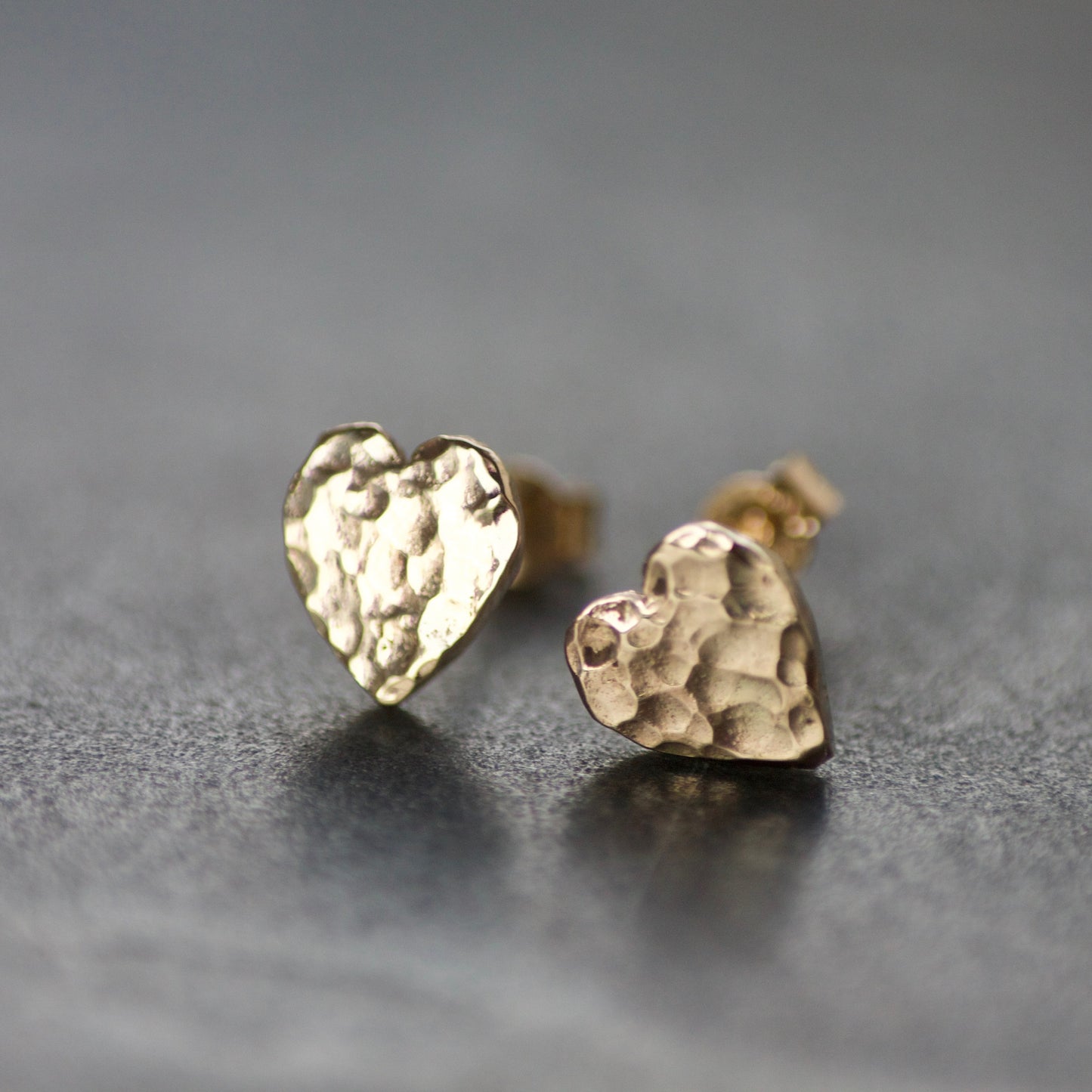 Solid 9ct Gold Hammered Heart Stud Earrings image 0