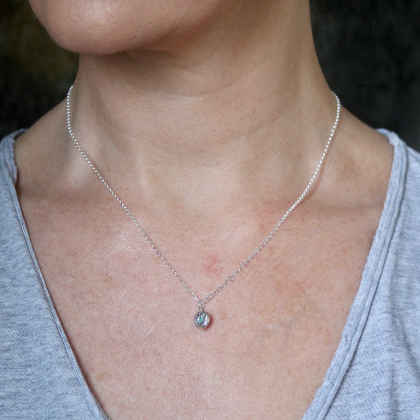 Solid Silver Pebble & Emerald Pendant Necklace image 3