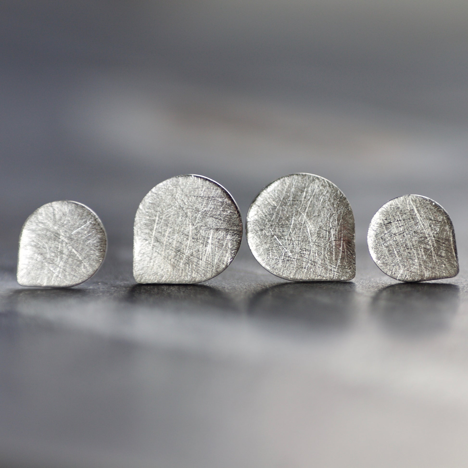 LC Medium Sterling Silver Cross Hatch Stud Earrings image 4