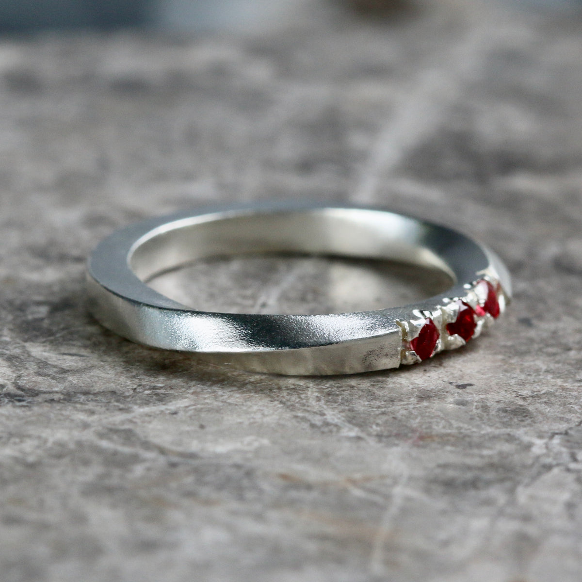 Spinel Silver Twist Ring - UK size M.5 image 4
