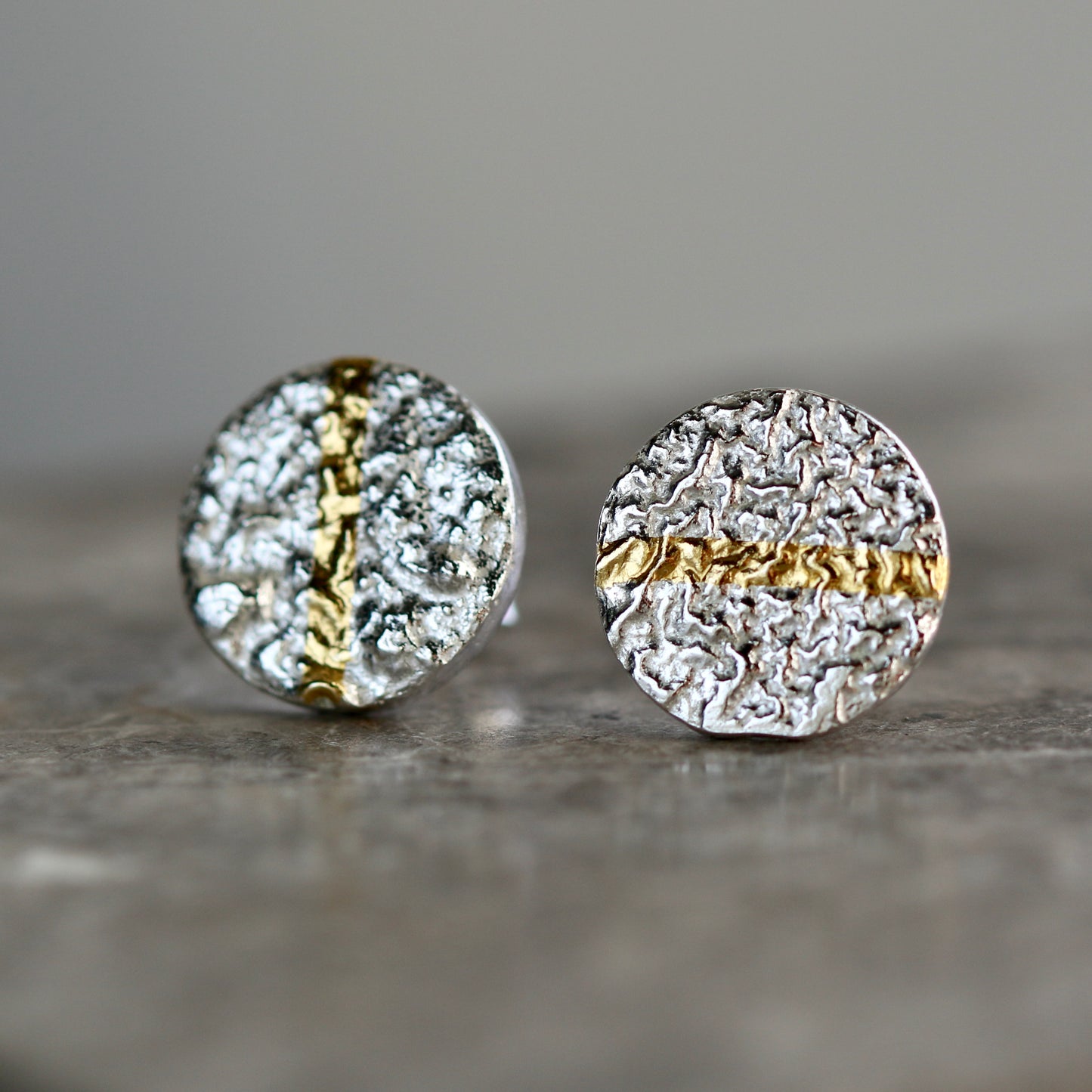 Keum Boo Circle Stripe Studs image 0