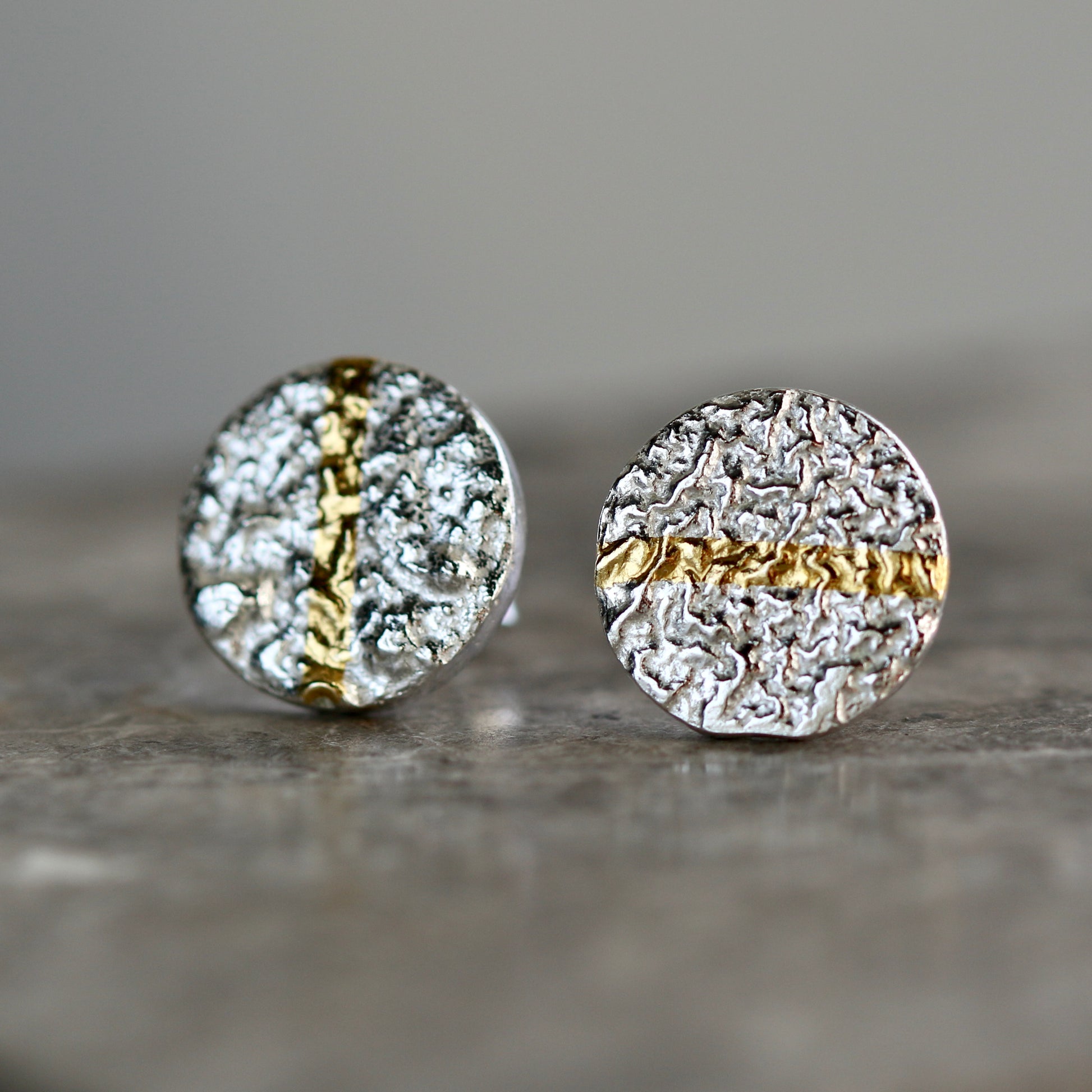 Keum Boo Circle Stripe Studs image 0