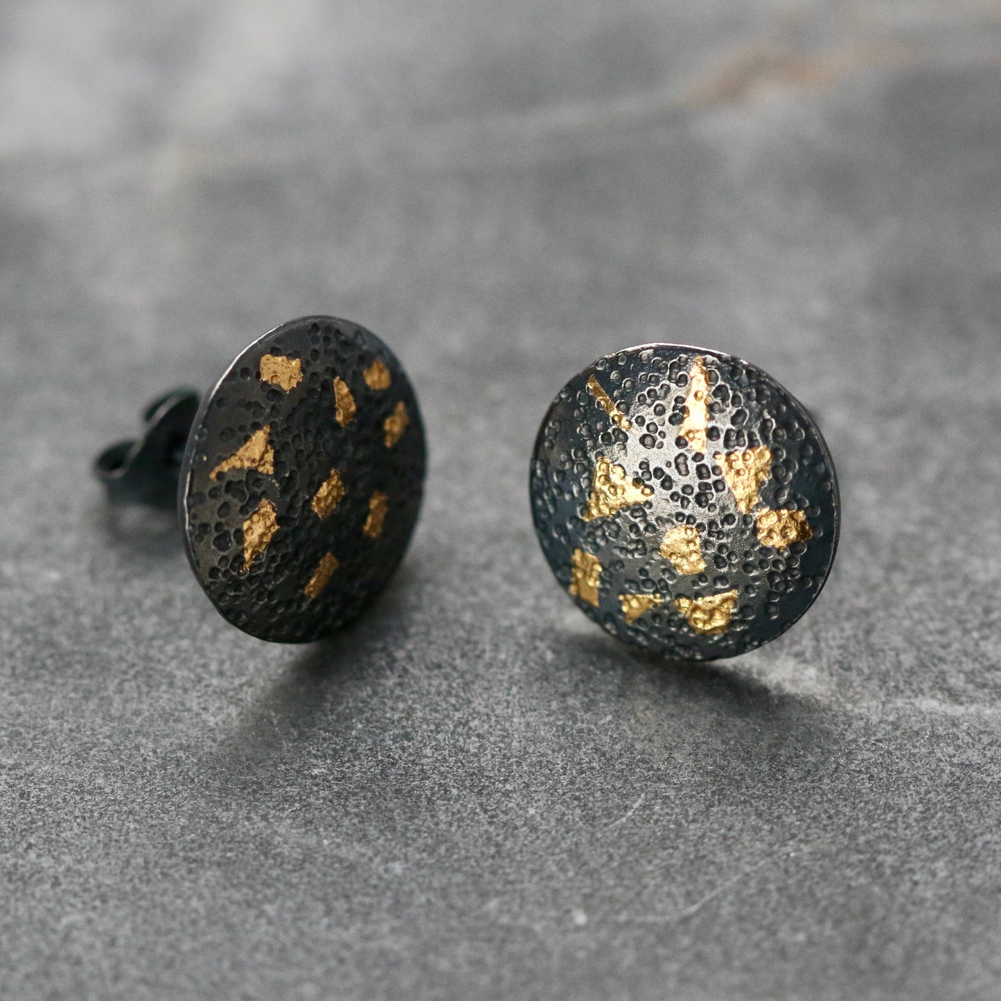 Keum Boo Oxidised Large Circle Confetti Studs image 3