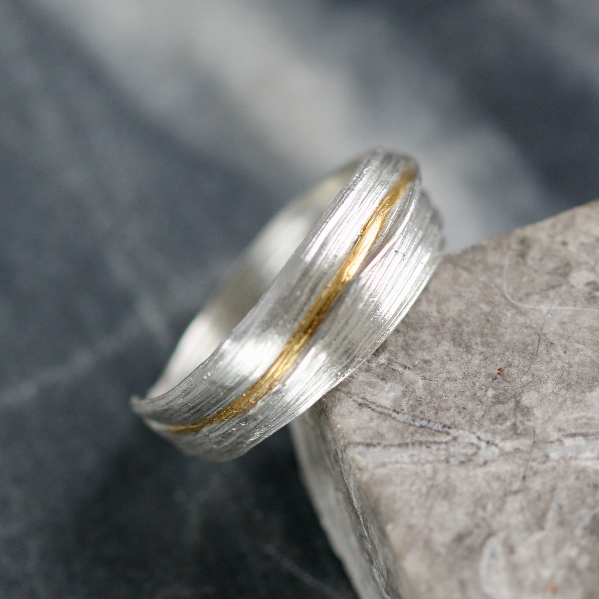 Mitsuro Hikime Keum Boo Slim Gold Valley Band - L.5 image 1