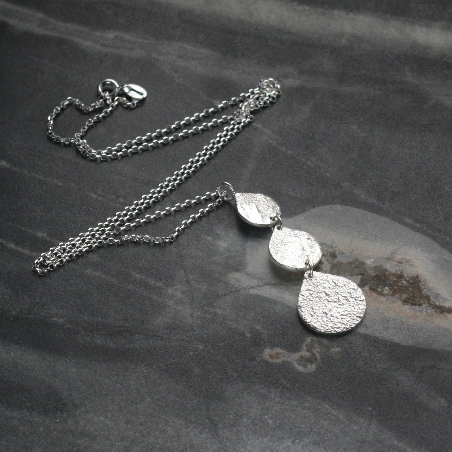 Triple Teardrop Silver Necklace image 2