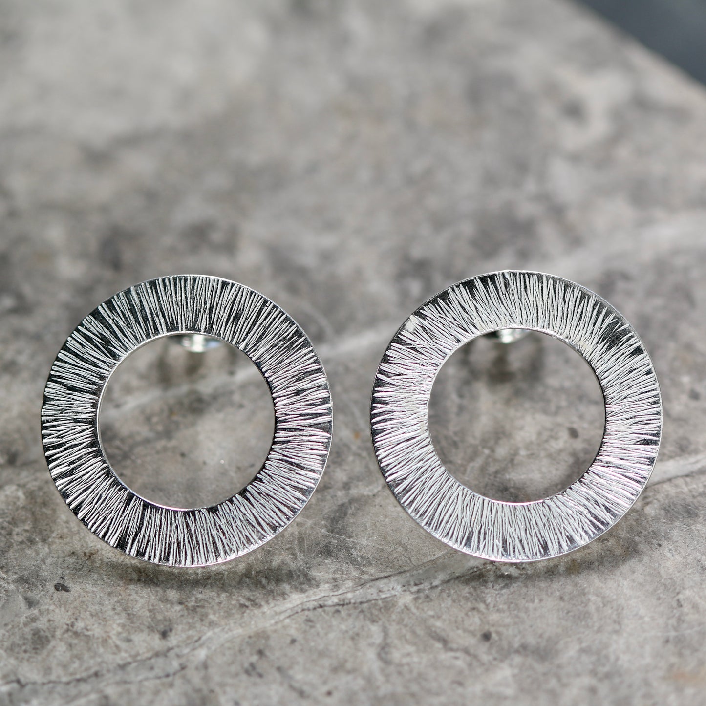 Radiate Washer Studs image 6