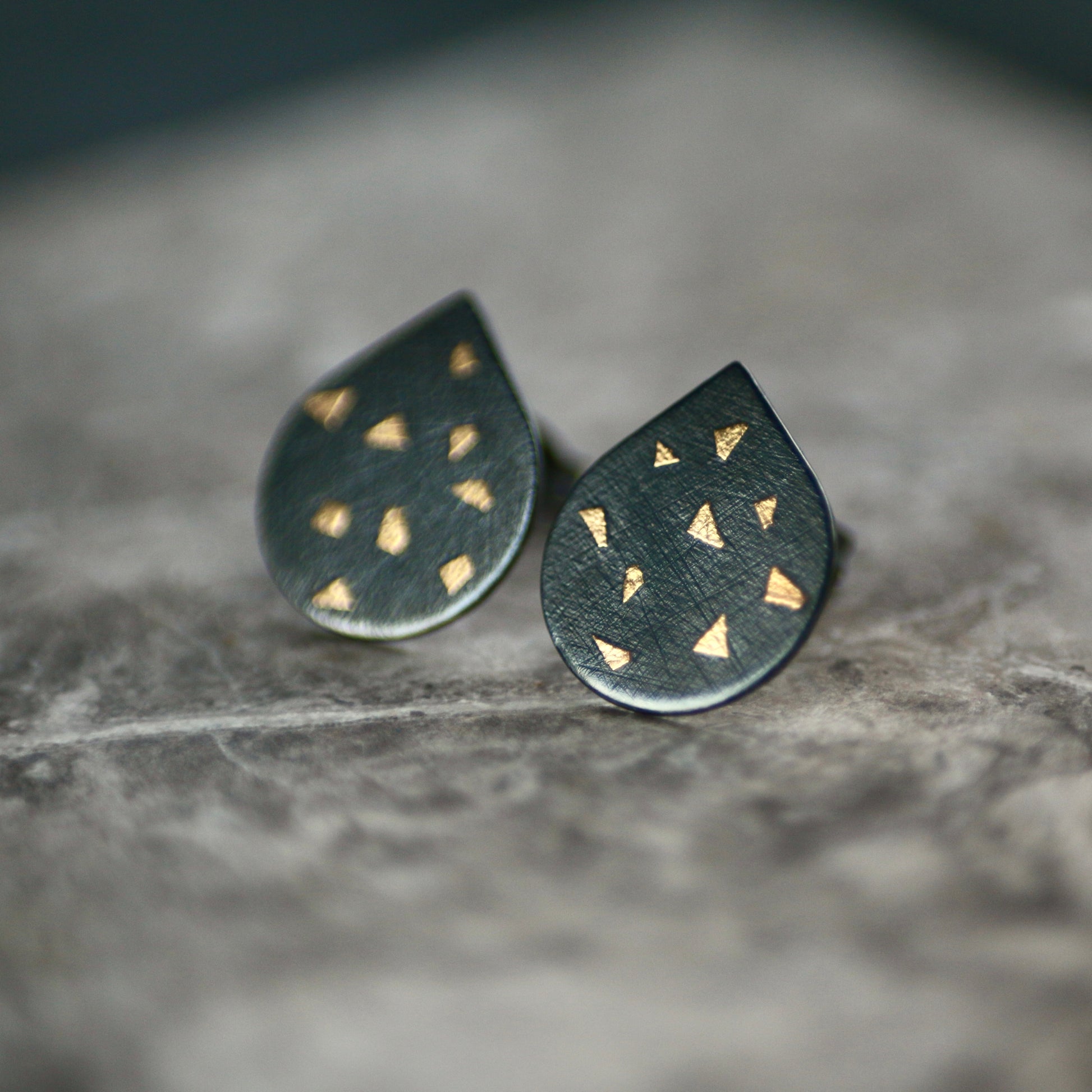 Oxidised Confetti Keum Boo Studs image 3
