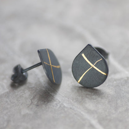 LC Oxidised 10mm X Keum Boo Stud Earrings image 2