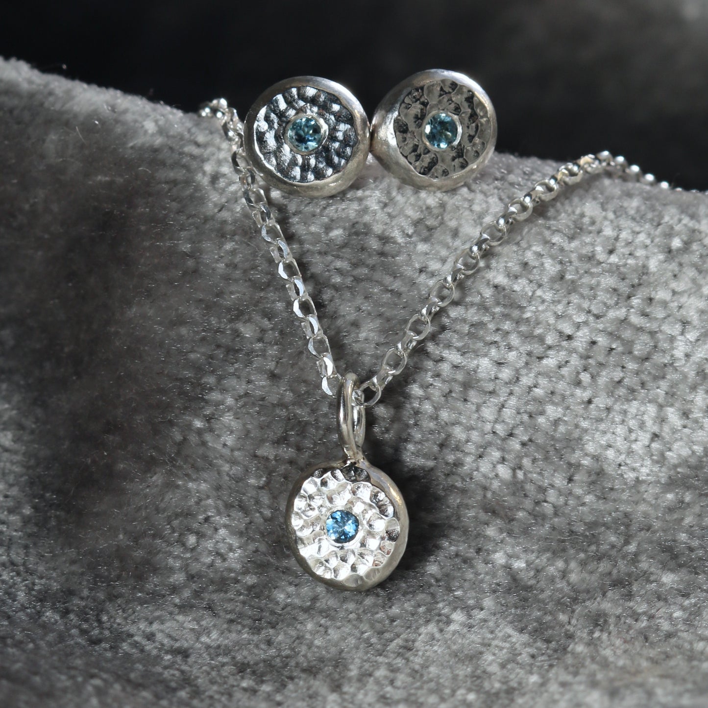Solid Silver Pebble & Aquamarine Pendant Necklace image 1