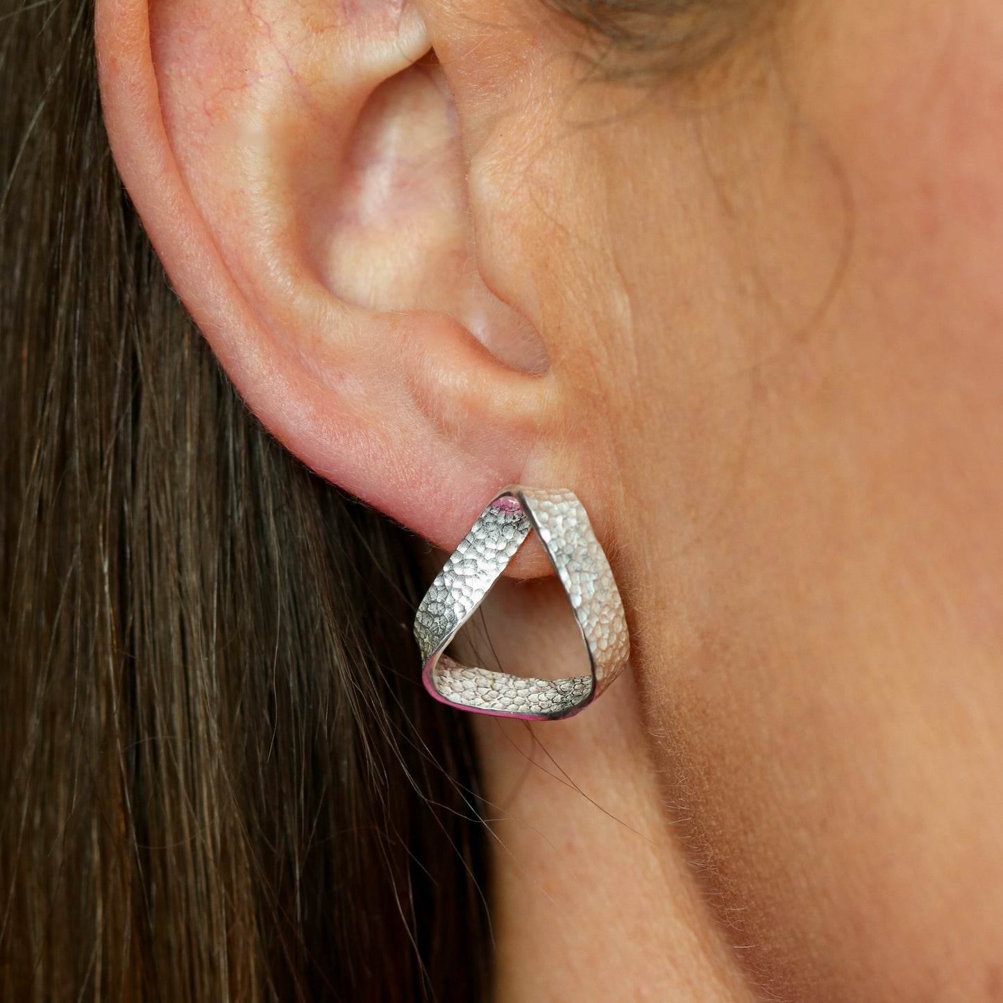 Silver Textured Möbius Twist Ribbon Studs image 3