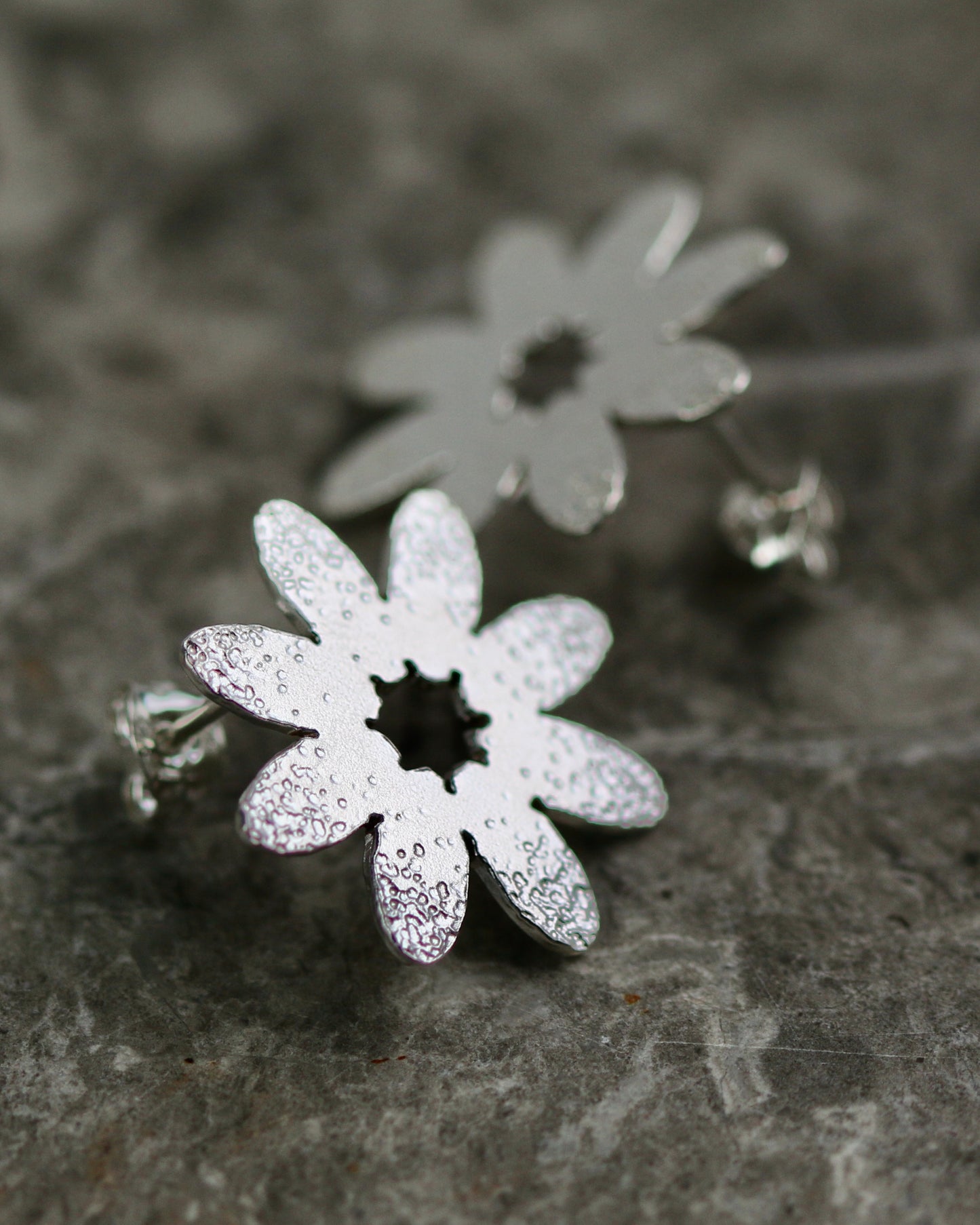 Floral Dot Textured Stud Earrings image 1