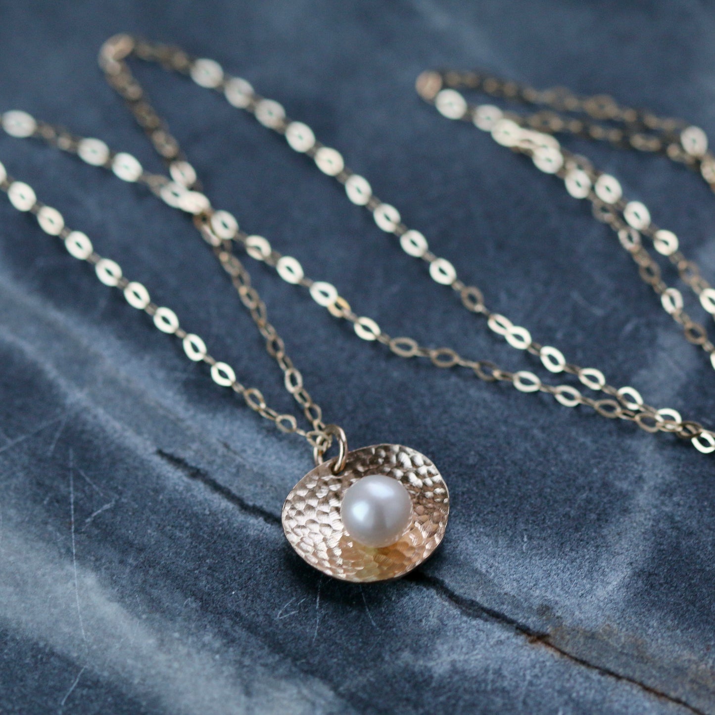 White Pearl & 9ct Gold Delicate Pendant Necklace image 4