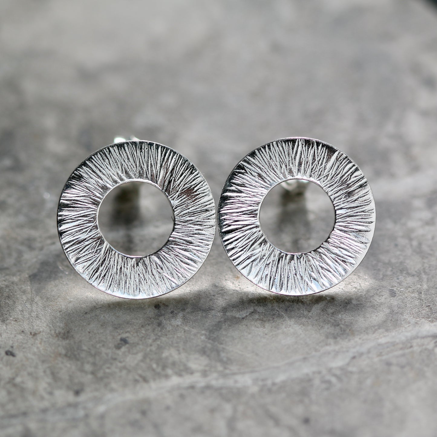 Radiate Washer Studs image 0