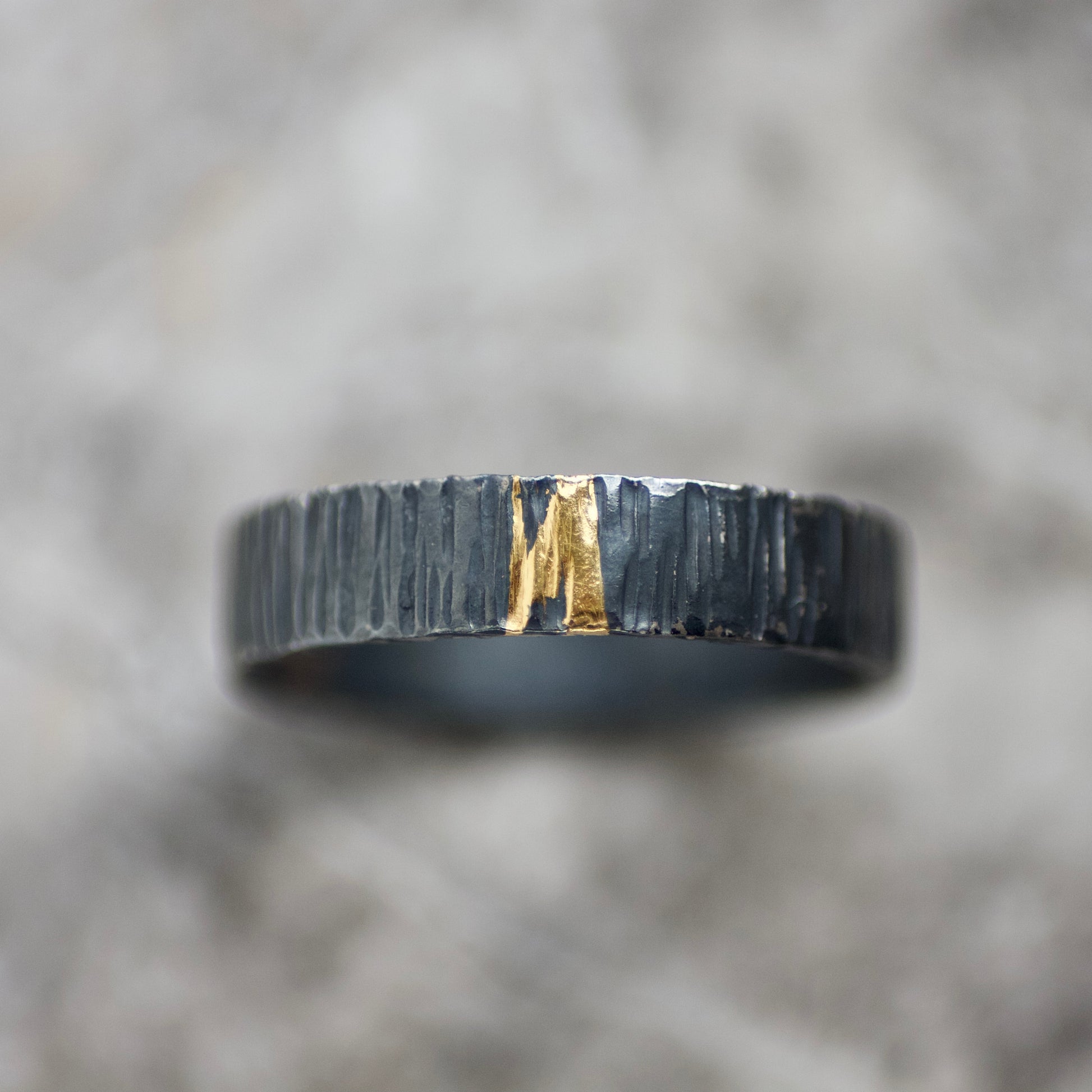 Oxidised Silver & Gold Linear Textured 4mm Ring image 3