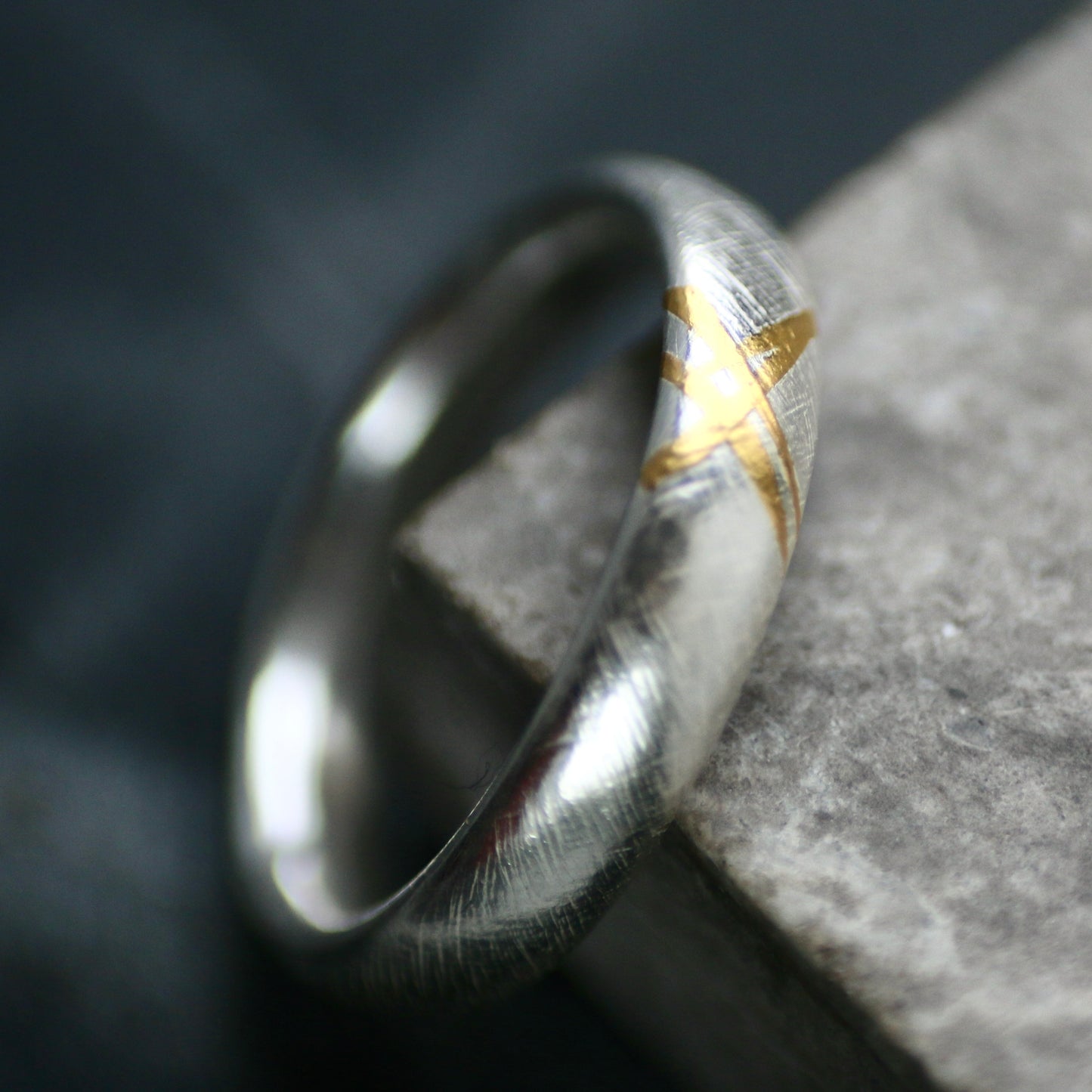 Cross Hatch Silver & Gold Textured Chunky Ring image 1