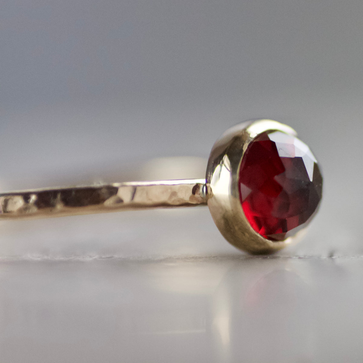 Solid 9ct Gold & Red Almandine Garnet Skinny Stacking Ring UK Size N ½ image 5