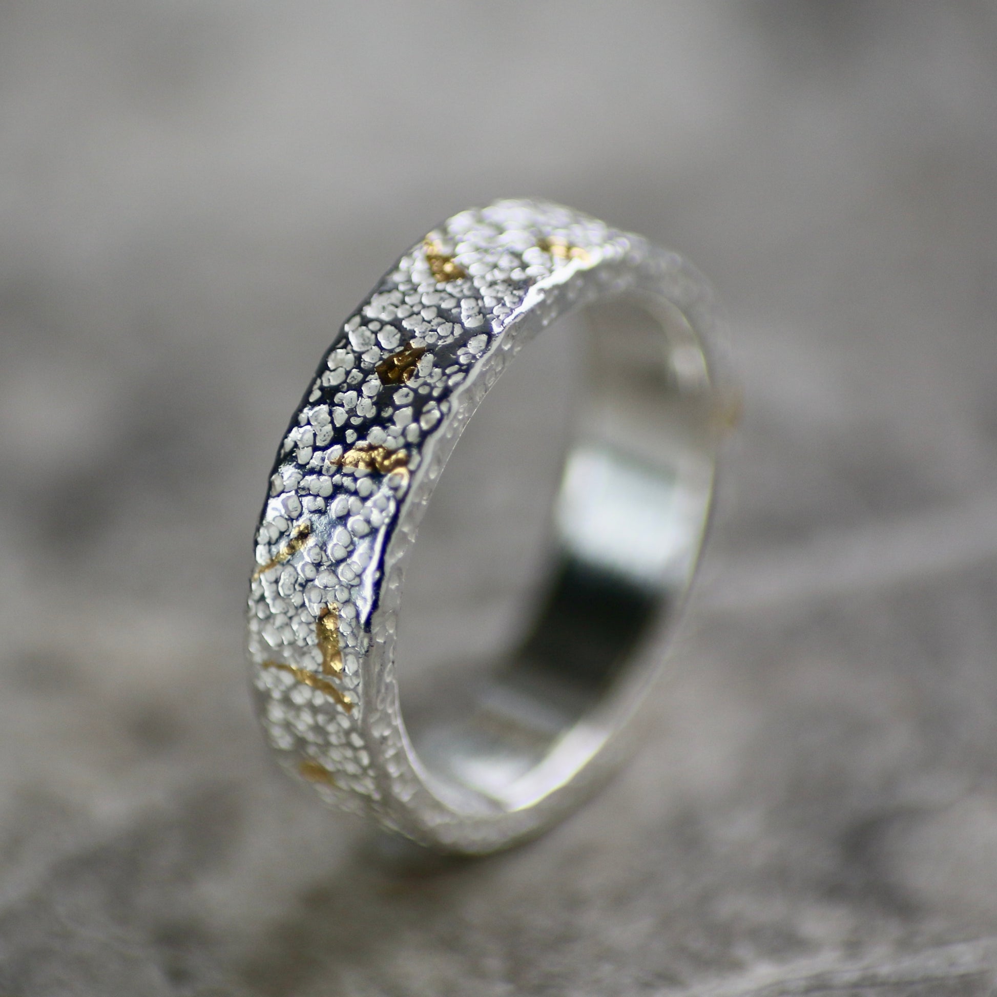 Confetti Keum Boo Silver & Gold Textured 4mm Ring image 1