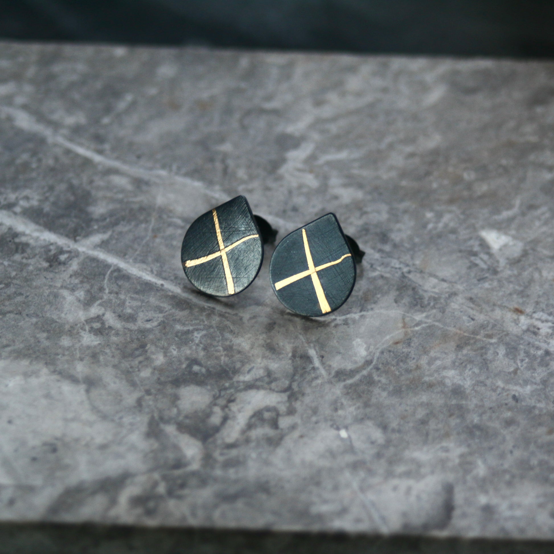 Oxidised Cross Keum Boo Studs image 2