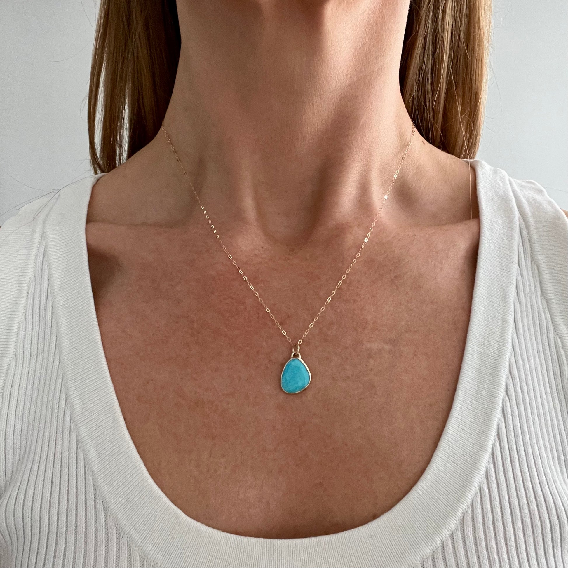 Turquoise & Gold Pendant Necklace image 6