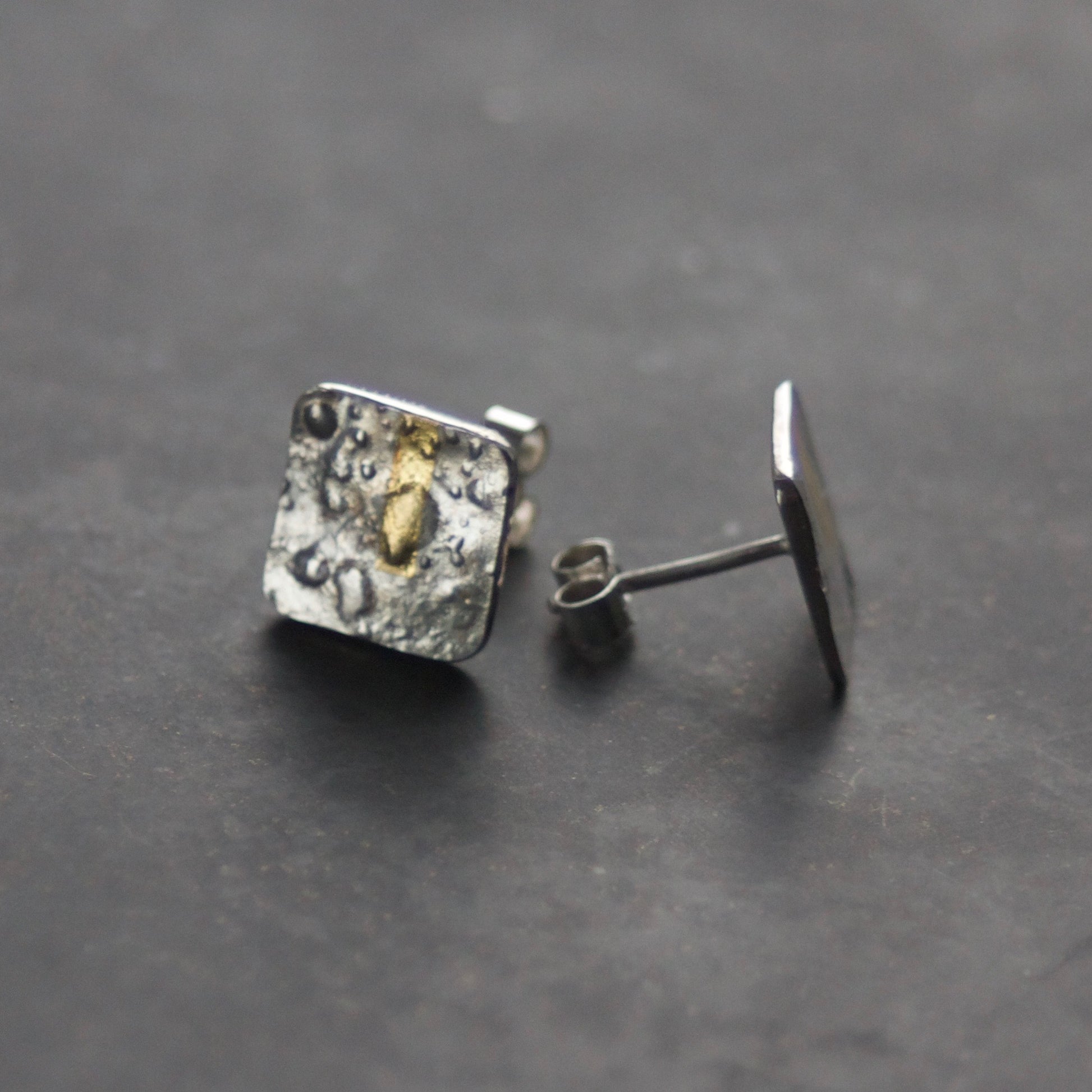 LINEAR Square-ish Stud Earrings image 4