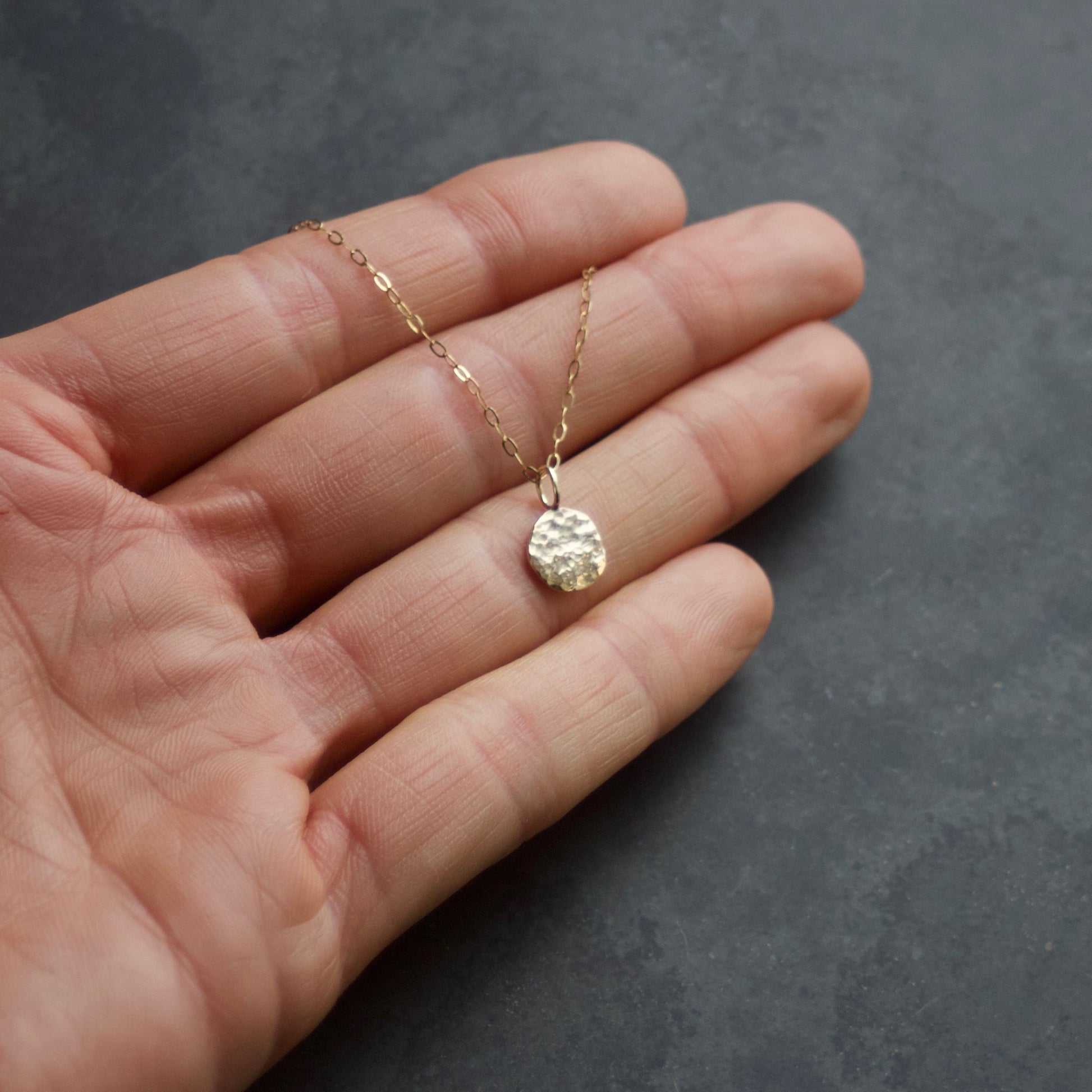 Solid Recycled 9ct Gold Criss Cross Disc Pendant Necklace image 3