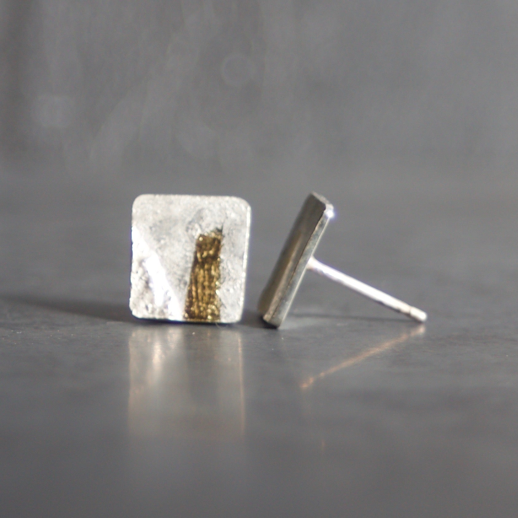 LINEAR Square-ish Stud Earrings image 2