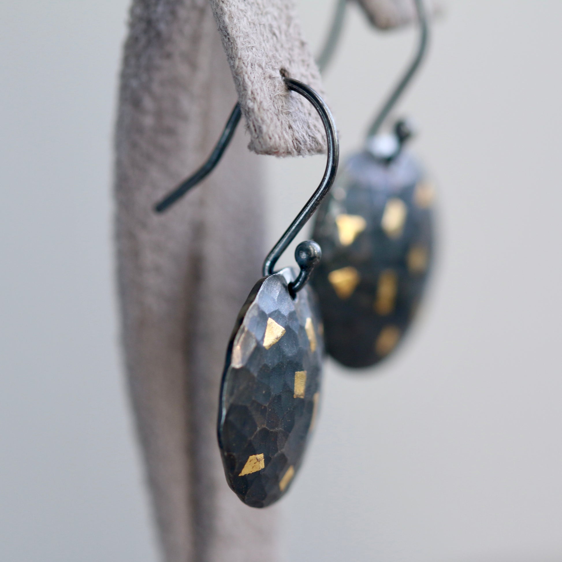 Keum Boo Oxidised Circle Confetti Drop Earrings image 1