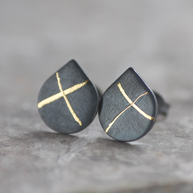 LC Oxidised 10mm X Keum Boo Stud Earrings image 0