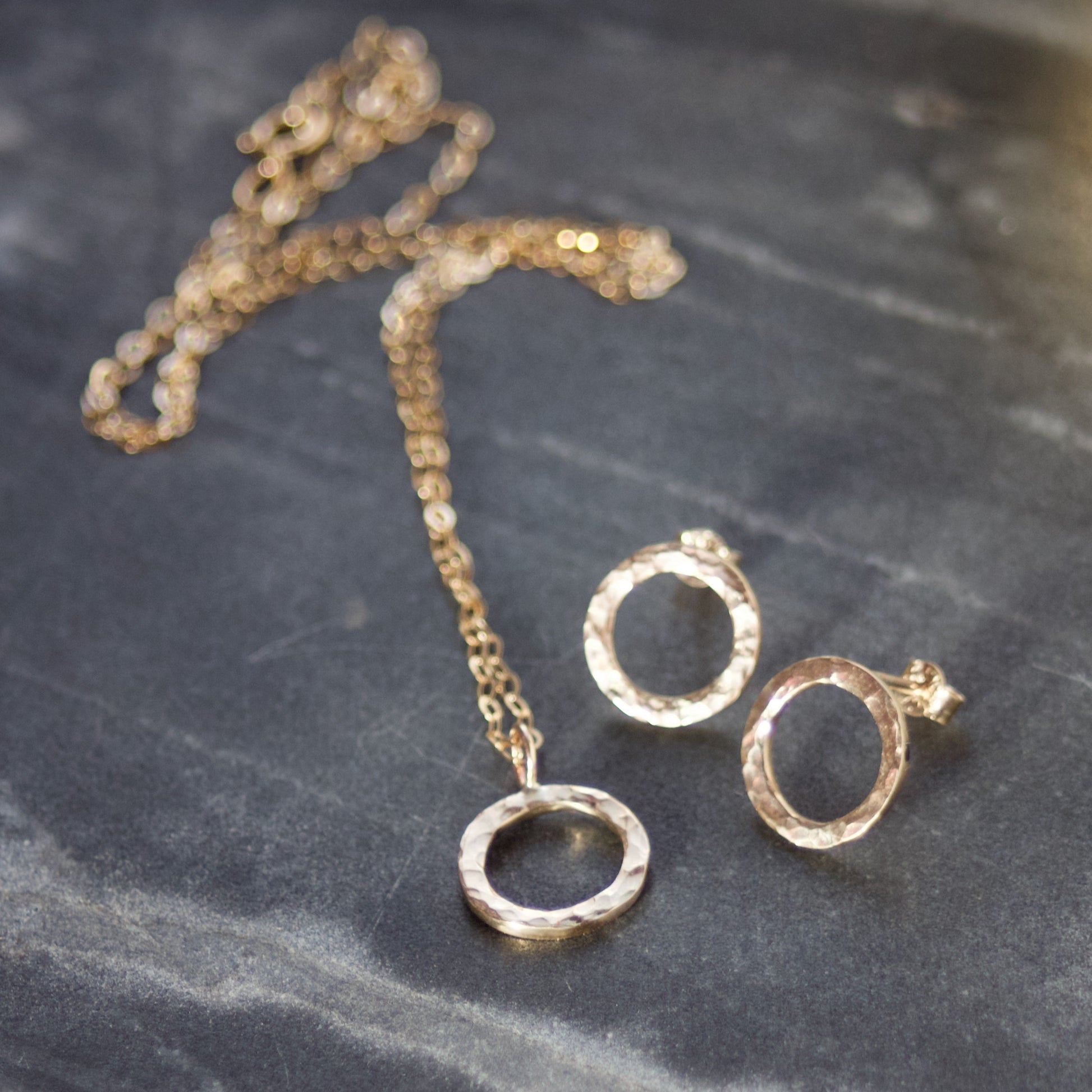 Solid Recycled 9ct Gold Hammered Halo Circle Pendant Necklace image 6