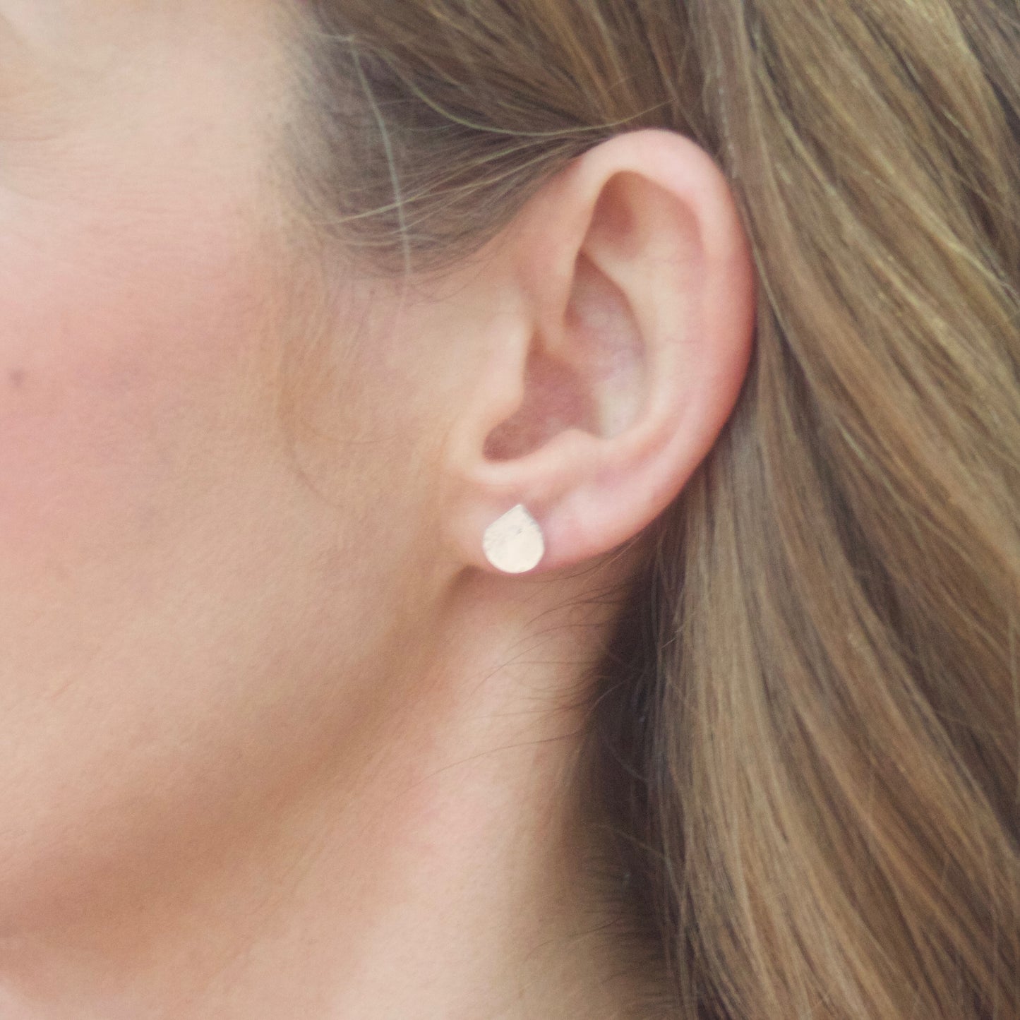 LC Medium Sterling Silver Cross Hatch Stud Earrings image 3